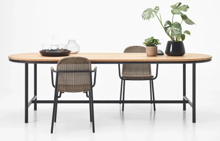 Wicked dining table outdoor LS02