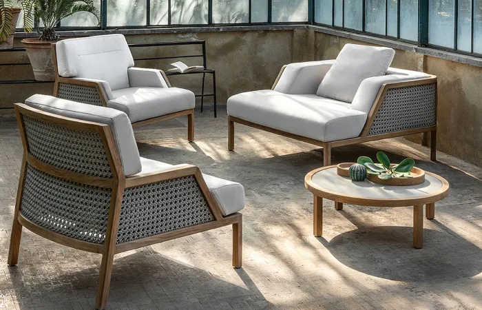 Grand Life Coffee Table Round with Grand Life Armchair and Lounge Armchair